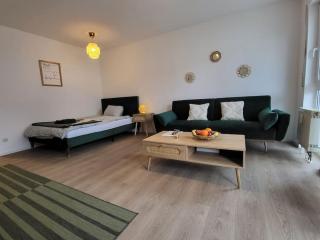Studio-Priv.Parkplatz-Balkon-Wlan-Netflix-SmartTV - Deizisau - 5