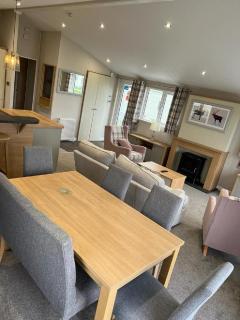 Beautiful Lodge With Decking In Hunstanton At Manor Park Ref 23195K - Hunstanton - 6
