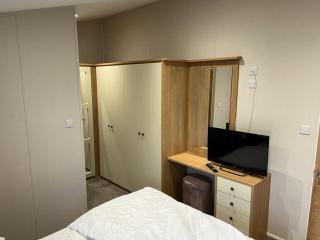 Beautiful Lodge With Decking In Hunstanton At Manor Park Ref 23195K - Hunstanton - 5