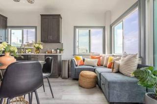 AMAZING OCEAN VIEW - LUXURY Manhattan Beach 1 Bedroom - Parking - 7