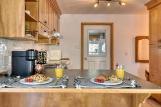 Spacious cottage in forest with spa - La Macaza - 5