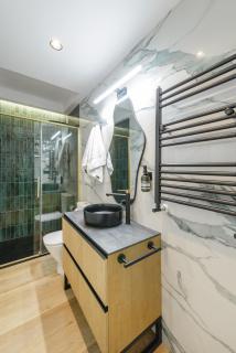 GRAN VIA capitals by MONARO***** - Madrid - 3