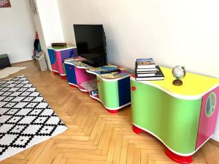 Bratislava Lovely Old Town Apartment - Nivy - 2