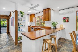 Absolute beachfront, heart of Port Douglas - 24 S - Port Douglas - 8