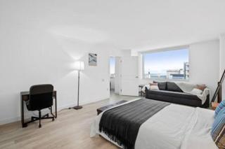 Huge 2BR 3BA Ocean Front Condo by CozySuites - Atlantic City - 7