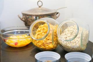 Budget dbl Studio free breakfast - 2