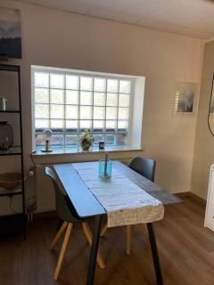 Ferienwohnung Königsstraße mit Waschmöglichkeit, ohne Dusche - Zschopau - 2