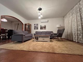 domus est alba - Sarajevo - 0