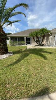 South Facing Pool with Lake View - Ideal for Families & Couples - Kissimmee - 7