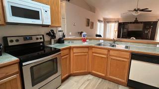 South Facing Pool with Lake View - Ideal for Families & Couples - Kissimmee - 1