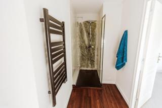 A1 Spacieux appartement 2eme etage - Évaux-les-Bains - 5