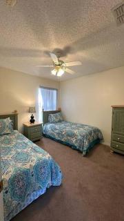 South Facing Private Pool & Spa - Family Friendly Vacation Home with White Rose Villas - Kissimmee - 3