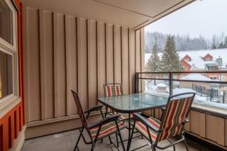 Creekside Slopeside 1BR with pool, hot tub, BBQ - 2