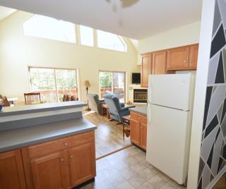 The Retreat at the Creek - Pet Friendly - 6