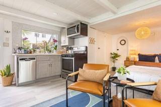 SURF STUDIO Ocean View Patio Steps 2 Beach Parking - 4