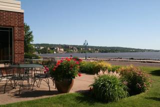 Hampton Inn Duluth-Canal Park - 4