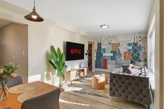 2BR Midway Getaway! l 20 min to downtown Chicago - Stickney - 0