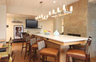 Hampton Inn White Plains/Tarrytown - Elmsford - 5
