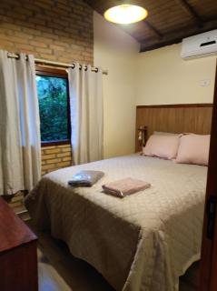 Chalé 6 com vista para o lago - São Lourenço da Serra - 9