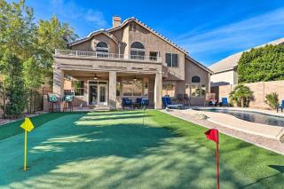 Swim-Putt-Play! 5-BR Family Wonderland w/ Parking - Phoenix - 7