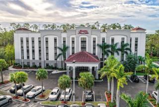 Hampton Inn & Suites Fort Myers Estero - 9