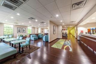 Hampton Inn Front Royal - Front Royal - 1