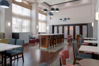 Hampton Inn Fayetteville - 4