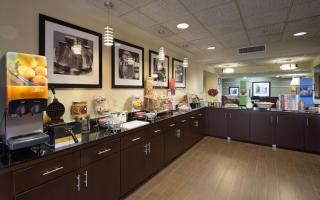 Hampton Inn Gainesville - Gainesville - 4