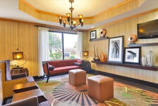 Hampton Inn Sturgis - 2