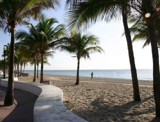 Bahia Mar Fort Lauderdale Beach - DoubleTree by Hilton - Fort Lauderdale - 2