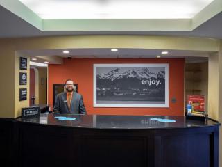 Hampton Inn Hazleton - Hazleton - 4