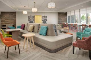 Home2 Suites by Hilton Fort Myers Airport - Fort Myers - 3