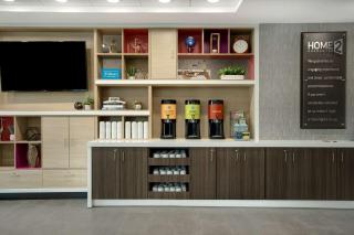 Home2 Suites By Hilton Grand Rapids Airport - 1