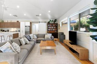 Alexander in Old Lonnie - Point Lonsdale - 6