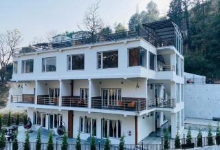 The Aesthetic Hotel & Restaurant - 6