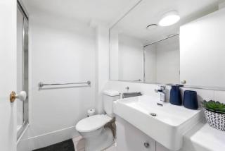 Contemporary Comfy ~ 2Bed/2Bath/1Car ~ Hawthorne - Brisbane - 2