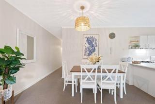 Contemporary Comfy ~ 2Bed/2Bath/1Car ~ Hawthorne - Brisbane - 7
