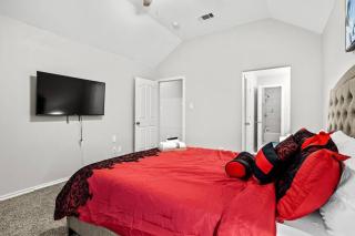 Fort Worth Single-Family Gem for long stays - 1