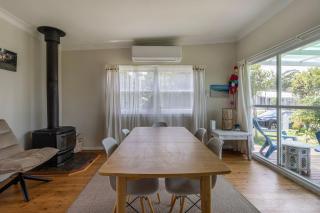 Maggie's Seaside Shack - 2