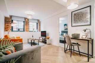 Splendid Industrial Style Pad, City centre, Fast WiFi, Family, Contractors - Birmingham - 0