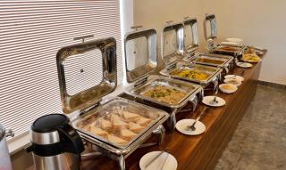 Treebo Premium Royal Amar With Mountain View, 2 Km From Pushkar Lake - Pushkar - 3