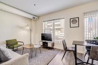 TWO CozySuites Apartment with Skybridge Access #4 - Indianápolis - 8