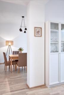 Smart Old Town Apartment - 2