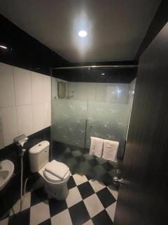 GRAND DARUSSALAM HOTEL - Medan - 8