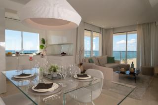 Lujoso apartamento primera línea playa y céntrico - Estepona - 6