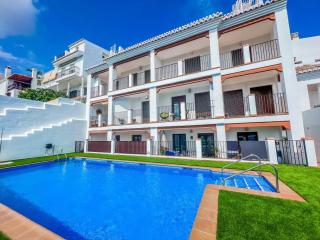Cd-1957 Modern 2 Bed Apartment With Pool - Frigiliana - 0