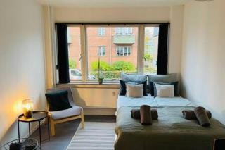 INACTIVE Cozy & Modern Studio by Metro Station - 8