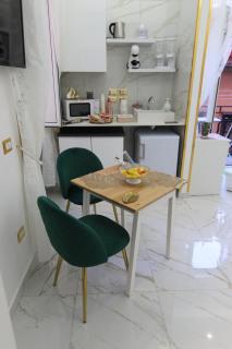Regina House - Naples - 1