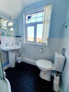 Cleave Court Guest House - Llandudno - 8