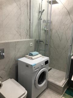 Навои - квартира с дизайнерским ремонтом - Almaty - 7
